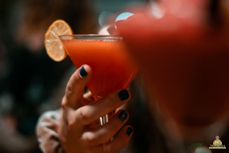 Demos la bienvenida a junio como se merece, terraza Mombasa Alcalá