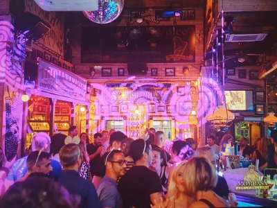 Mombasa Alcalá bar de copas Alcalá de Henares