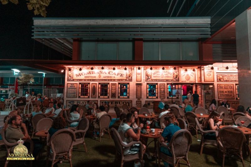 ¡Ven a disfrutar de las terrazas!